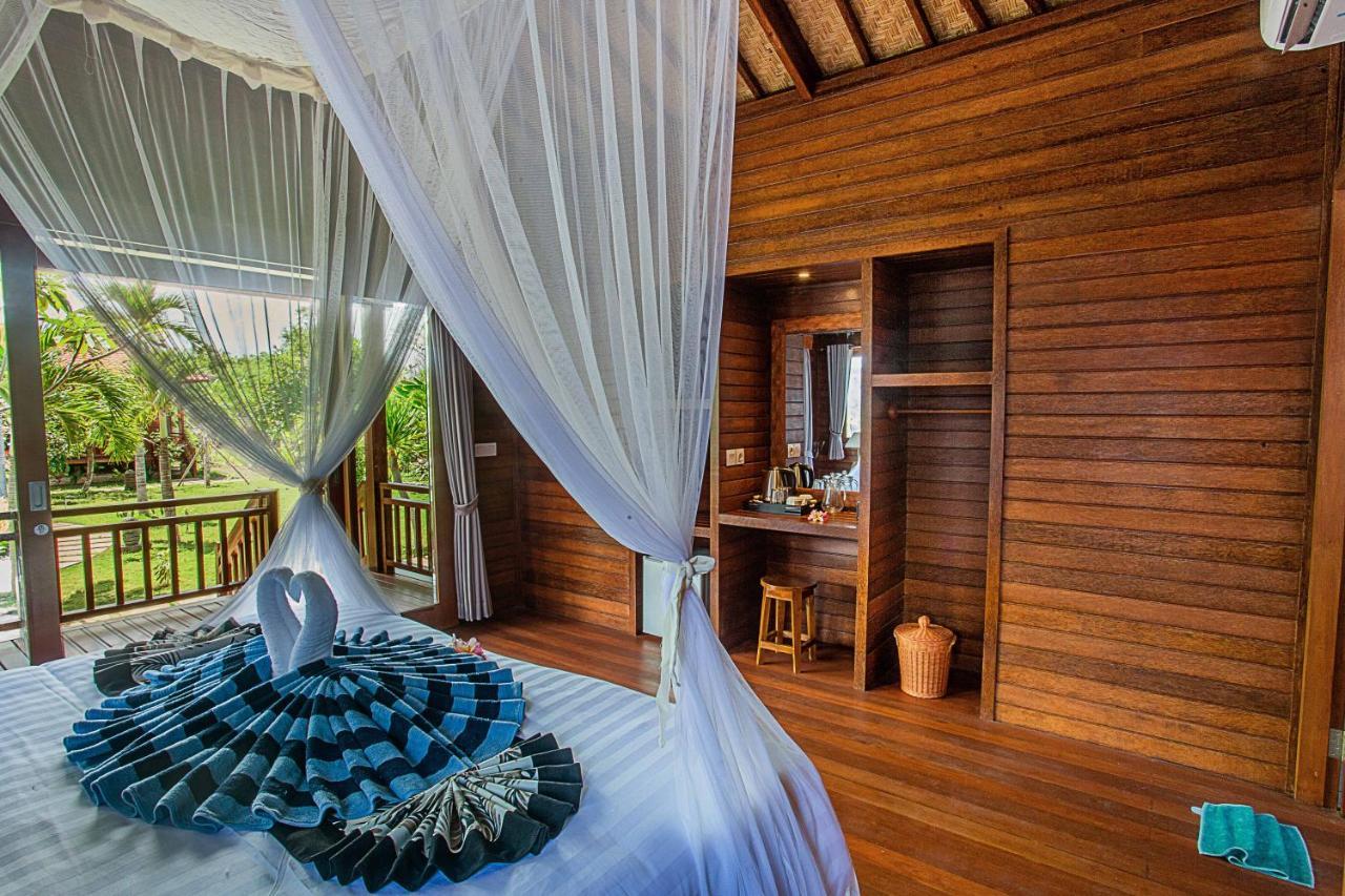 Hotel Pondooks Joglo Lembongan Exterior foto