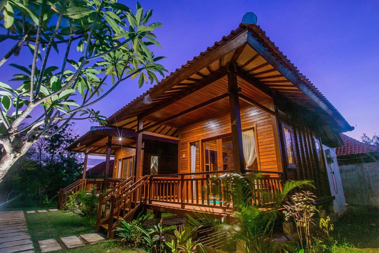 Hotel Pondooks Joglo Lembongan Exterior foto