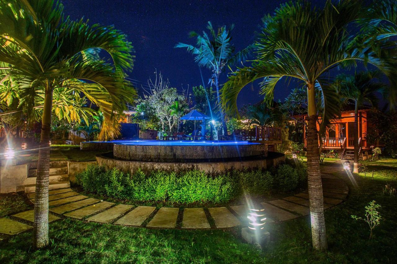 Hotel Pondooks Joglo Lembongan Exterior foto