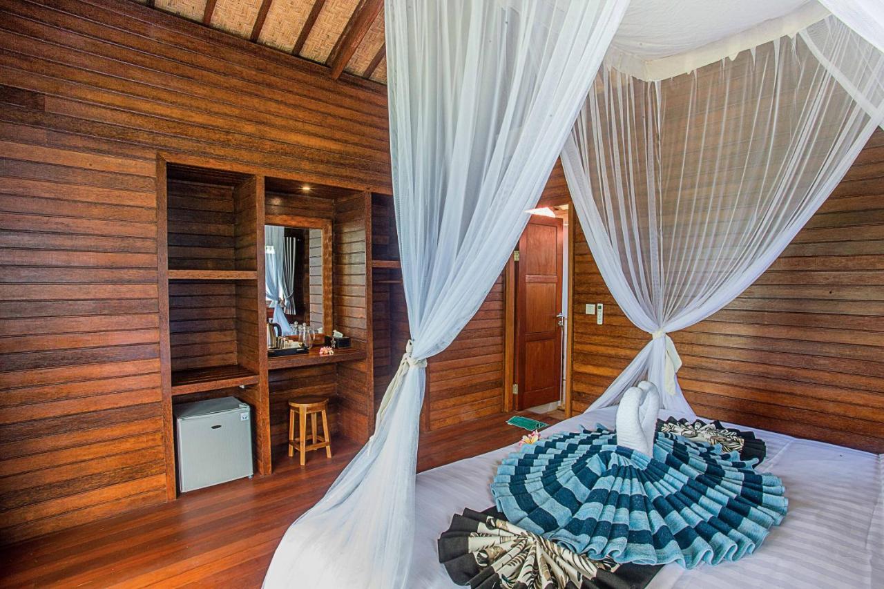 Hotel Pondooks Joglo Lembongan Exterior foto